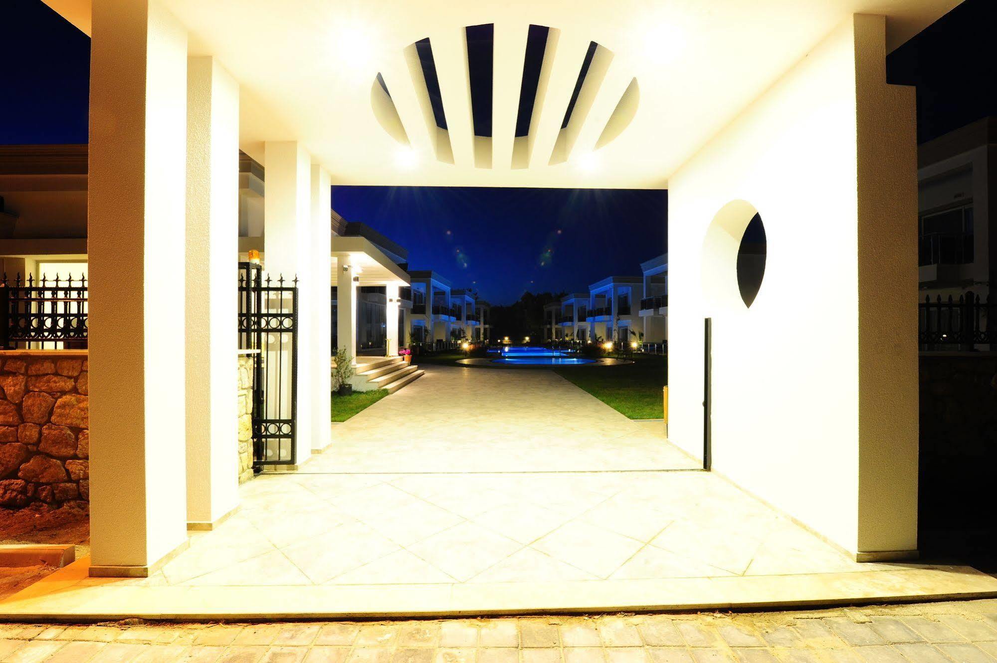 Delita Suite Hotel Turkbuku Golturkbuku Exterior foto