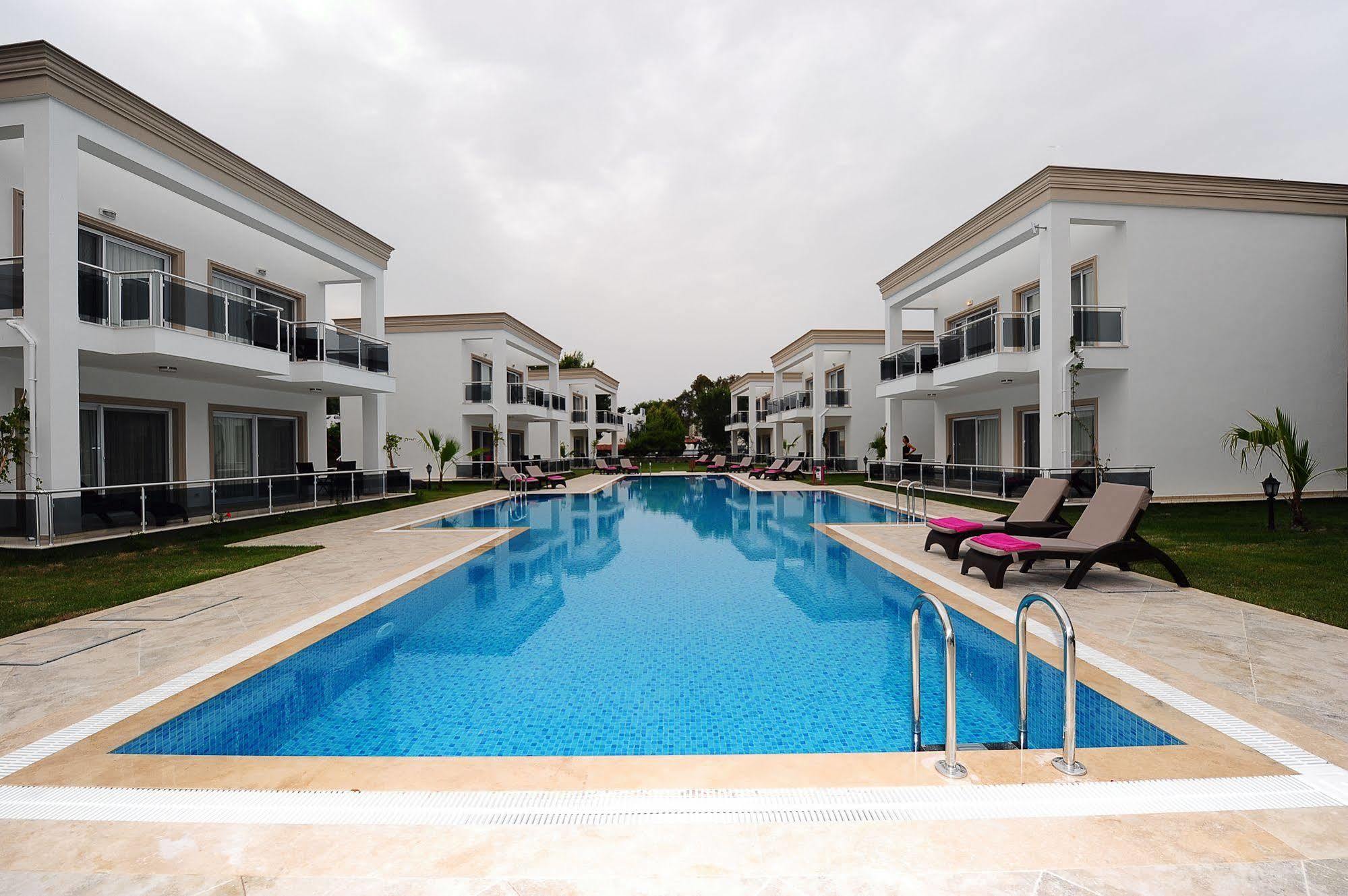 Delita Suite Hotel Turkbuku Golturkbuku Exterior foto